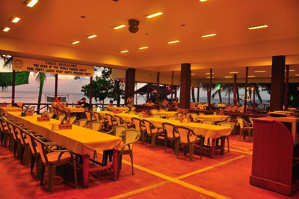 Coral Bungalows Haad Rin Exterior photo