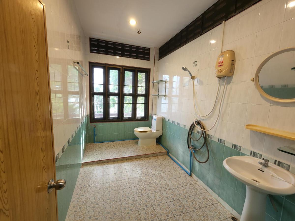 Coral Bungalows Haad Rin Exterior photo